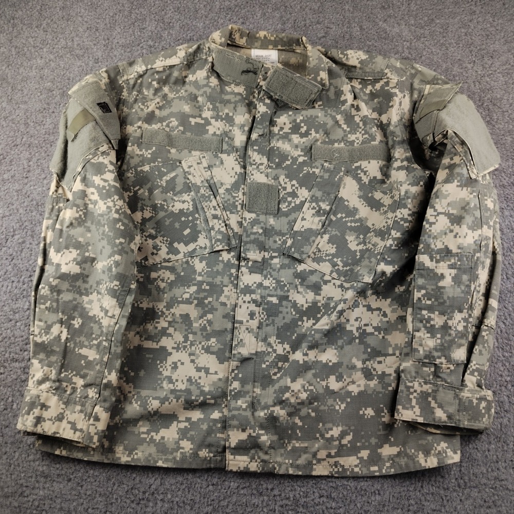 US Army ACU Combat Uniform Coat UCP Digital Camo Ripstop Jacket Medium Short